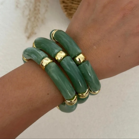 Jewelry - Vintage Green Resin Bamboo Beads Bracelets Set